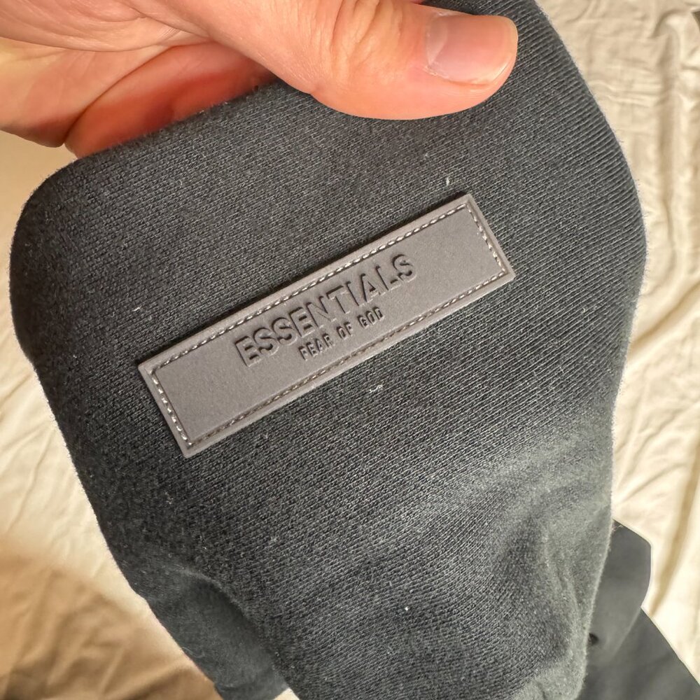 Essentials Fear Of God Stretch Limo Hoodie - BNWT - Picture 4 of 6